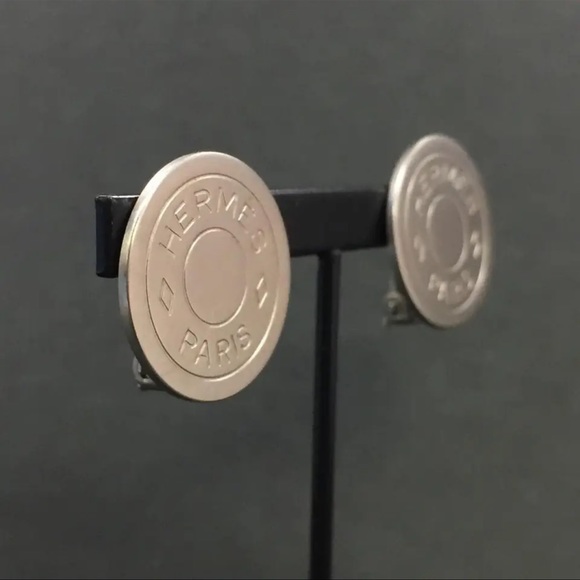 HERMES SILVER COIN LOGO BIJOUTERIE FANTAISE CLIP-ON EARRINGS + BOX - Picture 10 of 13